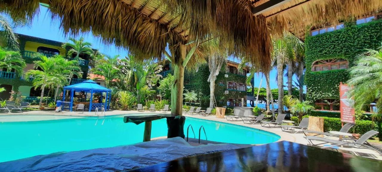 Marea Brava Hotel Jacó Extérieur photo